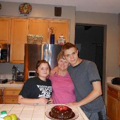 Profile Picture of Mary Bale (@marysunshine65) on Twitter