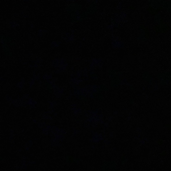 Profile Picture of Ariel Knight (@ak7504) on Poshmark