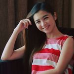 Esther Lee - Instagram Profile Picture of Esther Lee (@eterr0410) on Instagram