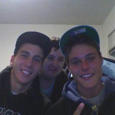 Profile Picture of Dave De Nicola (@DaveDeNicola) on Twitter