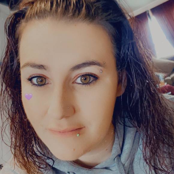 Profile Picture of Rachel Kolisch (@rmkolisch) on Poshmark