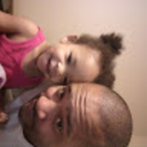 Profile Picture of Donnell Thompson (@cylent1975) on Poshmark