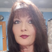 Profile Picture of Julie Sexton (@Sunshine1968sx3) on Youtube