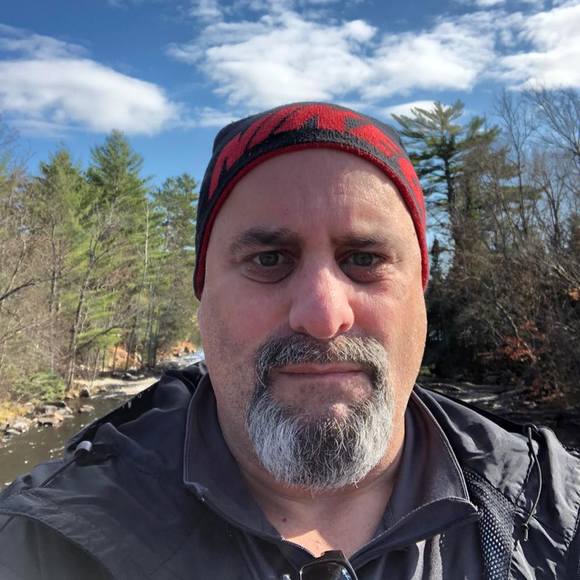 Profile Picture of Joe Petryniec (@joepetryniec) on Poshmark