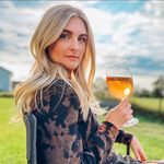 Profile Picture of C A R L Y • L U C I C (@carlydawn) on Instagram