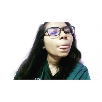 Profile Picture of 🌚 (@murugason7) on Twitter