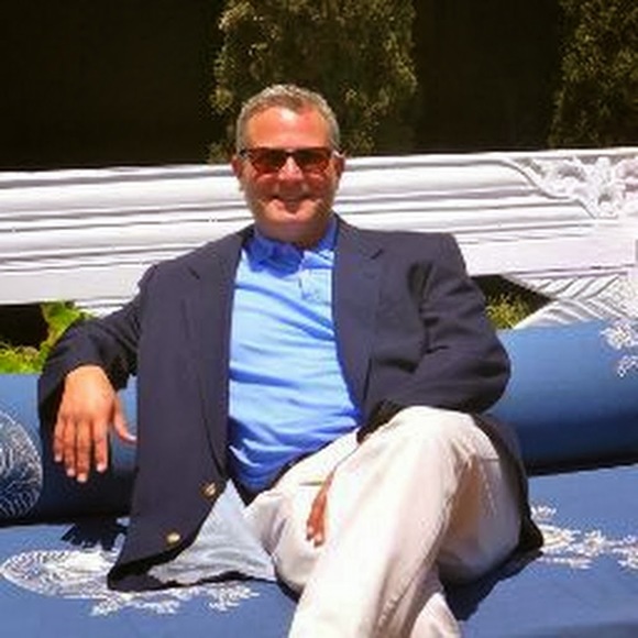 Profile Picture of Joe Hollywood (@russojoe2010) on Poshmark