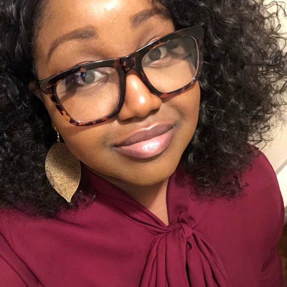 Profile Picture of Noel Ginyard (@muffy129) on Poshmark