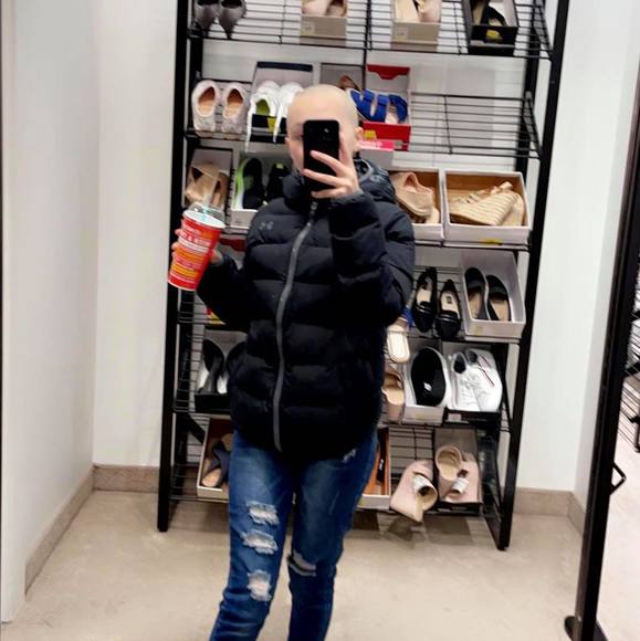 Profile Picture of Grace Malueg (@gracemalueg) on Poshmark