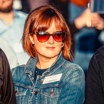 Profile Picture of Claire Savage (@ClaireSavage) on Twitter