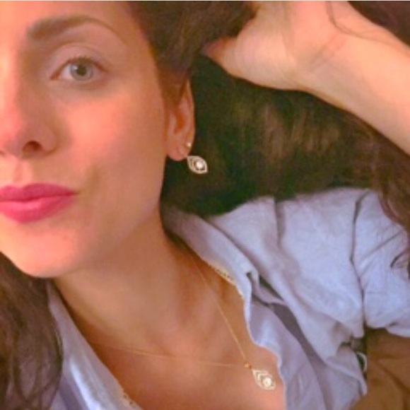Profile Picture of Sarahjane Reidpath (@sarahjaner20) on Poshmark
