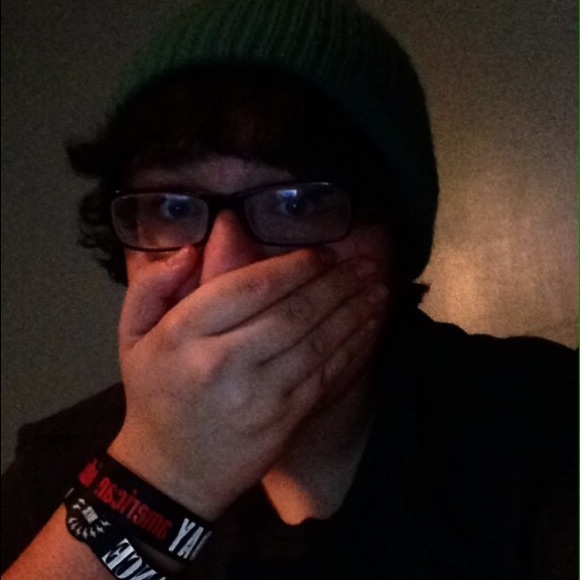 Profile Picture of Alex Wald (@carsnjny) on Poshmark
