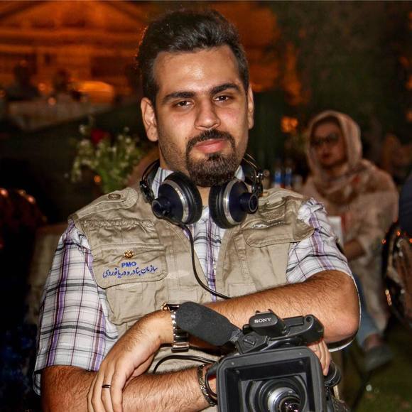 Profile Picture of Mohammad Daneshjoo (@mu7david) on Poshmark