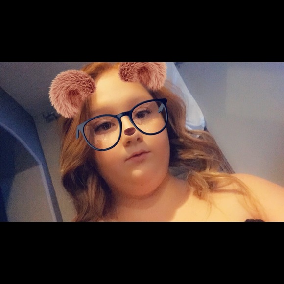 Profile Picture of Rylee Reid (@ryleereud07) on Poshmark