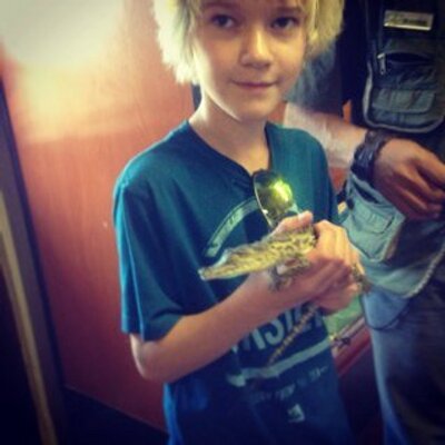 Profile Picture of Curtis Grant (@curtAvP) on Twitter