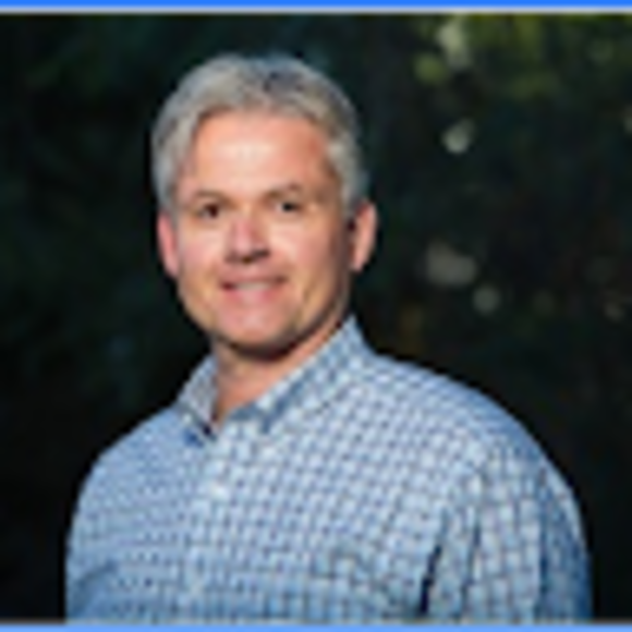 Profile Picture of John Hanna (@yyjjohn) on Poshmark