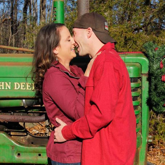 Profile Picture of Kas Colasanti (@kascolasanti) on Poshmark