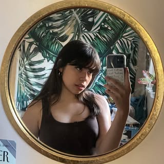 Profile Picture of liliana (@astoldbylily) on Instagram