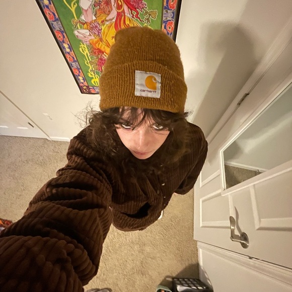 Profile Picture of Abby Gaidos (@abbyygc11) on Poshmark