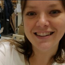 Profile Picture of Mélanie Monast (@mlaniemonast) on Pinterest