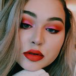 Profile Picture of Allison Wilkes (@allisonnicolemakeup) on Instagram