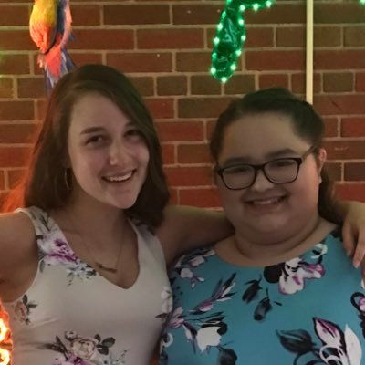 Profile Picture of Sophia Olvera (@SophiaOlvera11) on Twitter