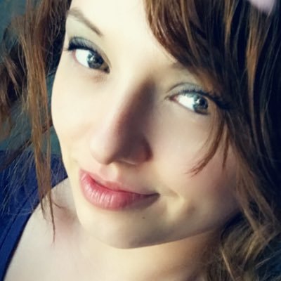 Profile Picture of Piper Rose (@AmberJa80785461) on Twitter