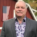 Profile Picture of Dean Schlaak - Edina Realty (@deanschlaakagentwithedina) on Instagram