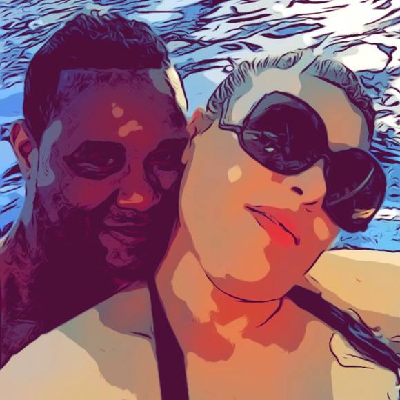Profile Picture of Carlos Mateo (@carlosmateo536) on Poshmark