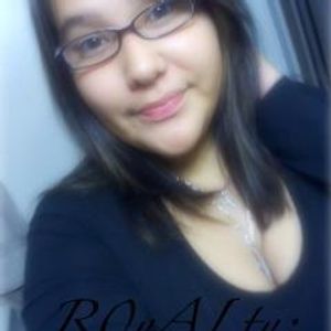Profile Picture of Crystal Sarabia (@ladyroyal18) on Myspace