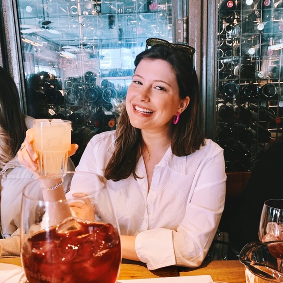 Profile Picture of Ally Ingraham (@ally_ing) on Poshmark