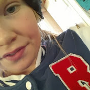 Profile Picture of Julia Pedersen (@juliapedersen3744) on Youtube