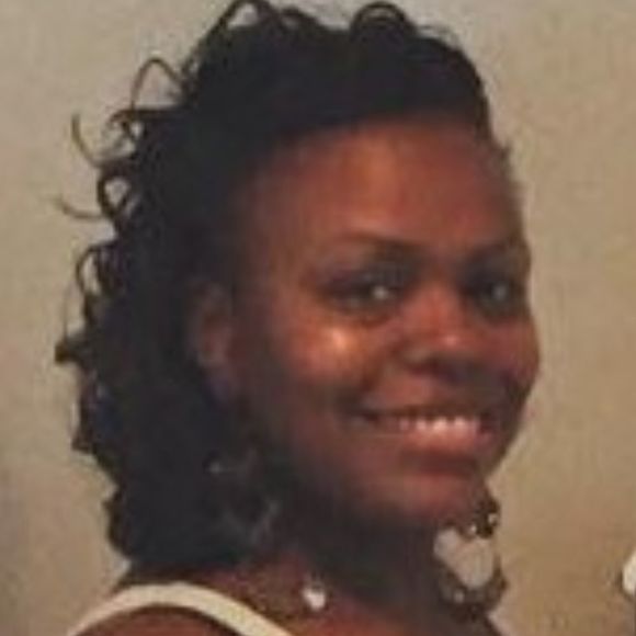 Profile Picture of Stacie Patton (@ladystaciedc) on Poshmark