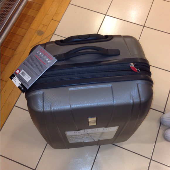 Profile Picture of Cancel Cancel (@pepperg) on Poshmark