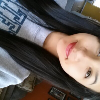 Profile Picture of Evelyn Frias (@_evelynfrias) on Twitter