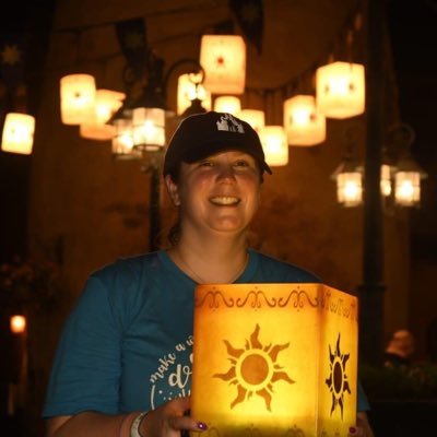 Profile Picture of Amanda Trzcinski (@adtrzcin13) on Twitter