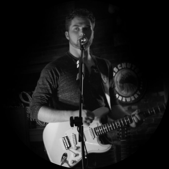 Profile Picture of Walker Olson (@walkdude99) on Poshmark