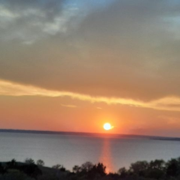 Profile Picture of Lisa Munroe (@munroelisa31) on Poshmark