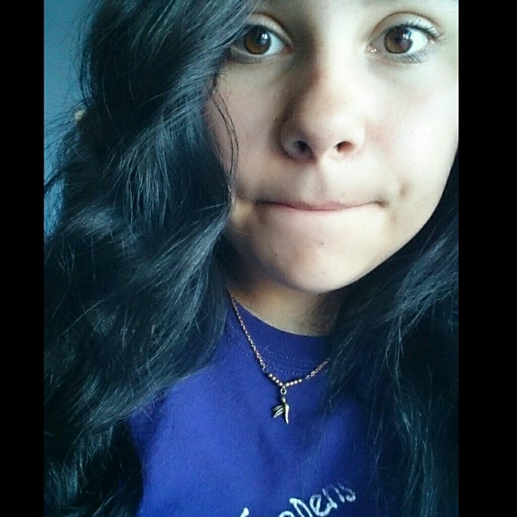 Profile Picture of Jasmine Blasquez (@purple11pandas) on Poshmark