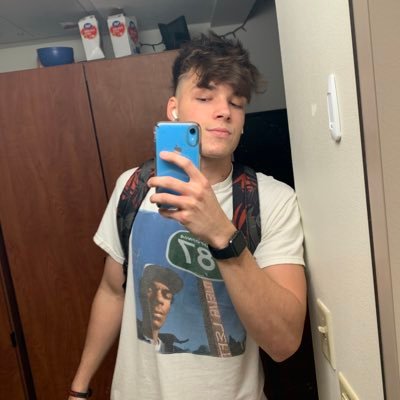 Profile Picture of Max Jacob (@Mjacob233) on Twitter