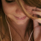 Profile Picture of Miranda Fischer (@mirrphisch) on Youtube