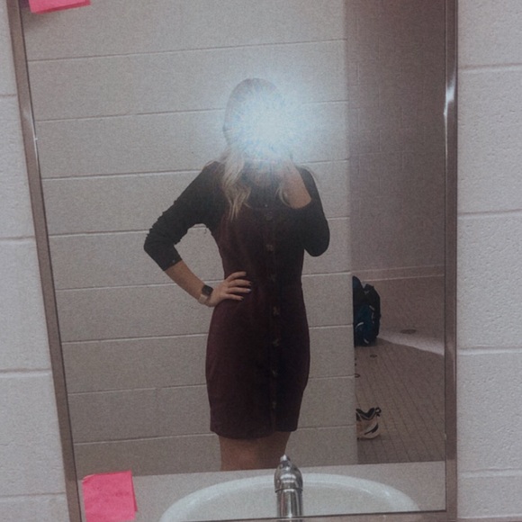 Profile Picture of Jainee Wallentine (@jwallentine2) on Poshmark