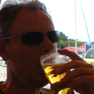 Profile Picture of Graham Faulkner (@grahamstweet) on Twitter