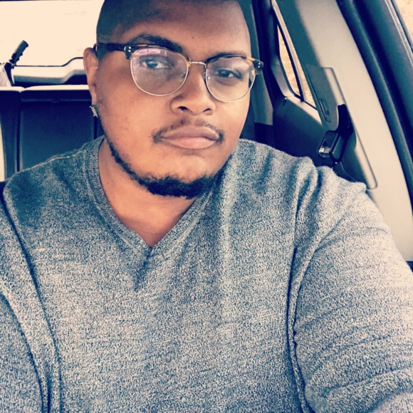 Profile Picture of Lea frederick Lofton (@fredlofton52) on Poshmark