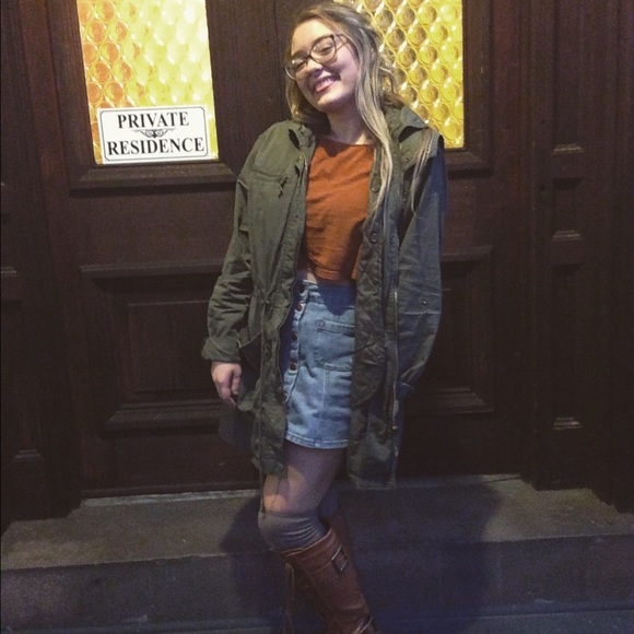 Juliana Ventriglia - Poshmark Profile Picture of Juliana Ventriglia (@familyjulz) on Poshmark