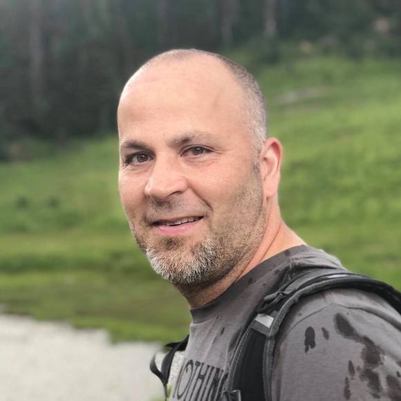 Profile Picture of Lance Swenson (@lanceswenson) on Poshmark