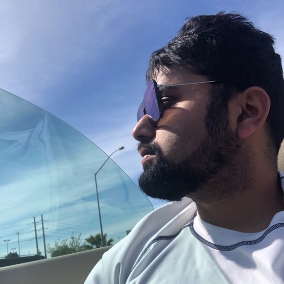 Profile Picture of Prateek Srivastava (@prateeks12) on Poshmark