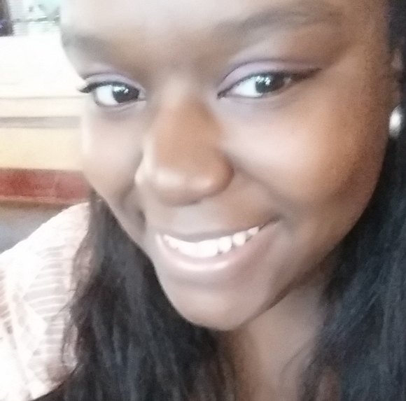 Profile Picture of D'ajirae Gaddy (@gdajirae) on Poshmark