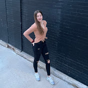 Profile Picture of Jade Black (@jadeblack846) on Youtube