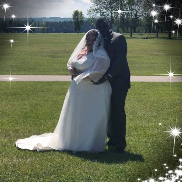 Profile Picture of Melissa Torres gaston (@m_torres_02) on Poshmark